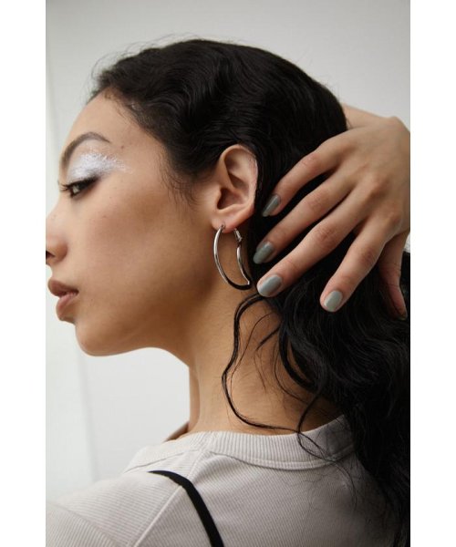 AZUL by moussy(アズールバイマウジー)/CRESCENT MOON HOOP EARRINGS/img08