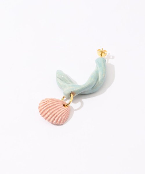 TOMORROWLAND GOODS(TOMORROWLAND GOODS)/LEVENS JEWELS PETXINA EARRINGS ピアス/img01