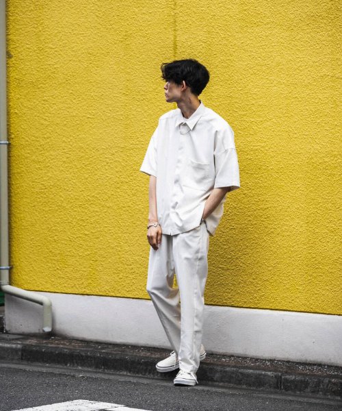 URBAN RESEARCH(アーバンリサーチ)/URBAN RESEARCH iD　Reflax LINEN LIKE SHIRTS/img01