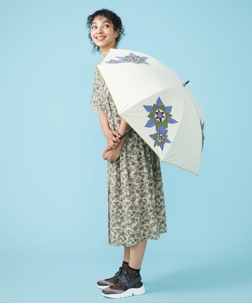 Jocomomola(ホコモモラ)/【UV・晴雨兼用】フラワーアップリケデザイン傘/img08