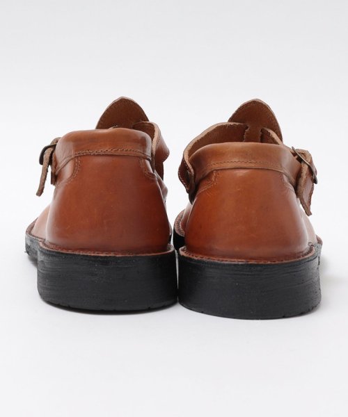 ARTESANIA GOMEZ: TERNERA 伝統的な馬具作りのための