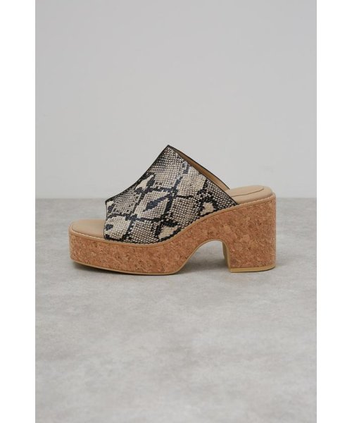 AZUL by moussy(アズールバイマウジー)/CENTER SEAM CORK WEDGE SANDALS/img21