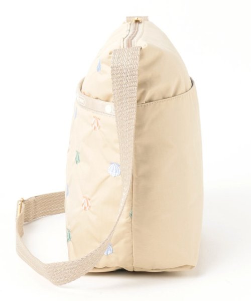 LeSportsac(LeSportsac)/SMALL CLEO CROSSBODYシーシェルエンブロイダリー/img01