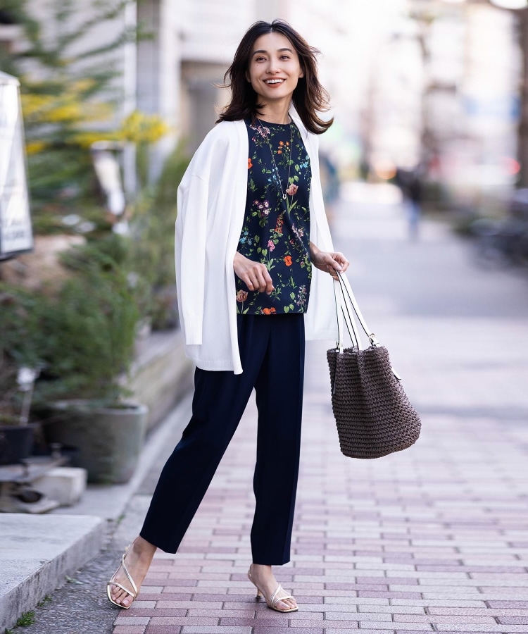 ドライタッチニットカーデ