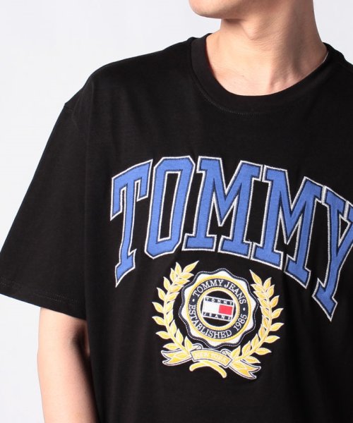 TOMMY JEANS(トミージーンズ)/スケートカレッジTシャツ/img14