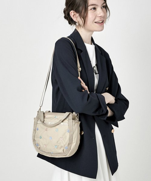 LeSportsac(LeSportsac)/SMALL JENNIシーシェルエンブロイダリー/img06