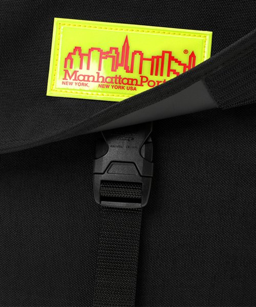 Manhattan Portage(マンハッタンポーテージ)/Washington SQ Backpack Reflective Yellow Label /img12