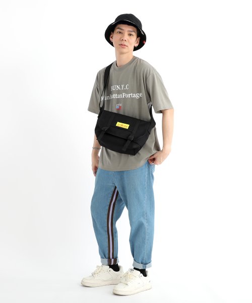 Manhattan Portage(マンハッタンポーテージ)/Casual Messenger Bag Reflective Yellow Label/img01