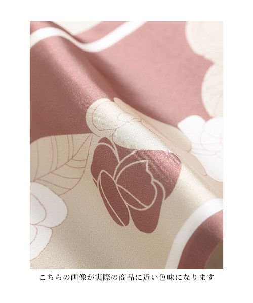 Sawa a la mode(サワアラモード)/コーディネートに彩り加える薔薇スカーフ/img04