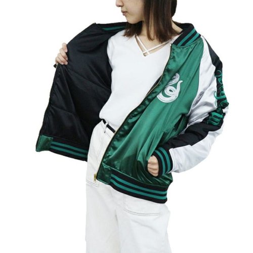 ハリーポッター アウター スカジャン 映画キャラクター スリザリン エンブレム 丸眞 プレゼント 男の子 女の子 ギフト スリザリン ハリーポッター アウター スカジャン 映画キャラクター エンブレム 丸眞 M1444144127(11000円)