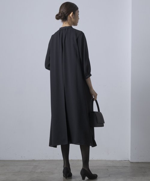 《7分袖タイプ》【喪服・礼服】【洗える】≪デザインブラック≫シャツワンピース/ブラックフォーマル/夏 RI2296412369(17424円)