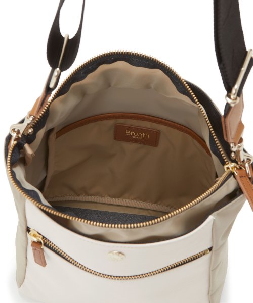 【VERY11月号掲載】【Breath TOPKAPI】RIPPLE TRIPリプルトリップナイロン コンビ ショルダーバッグ トラベル旅行 