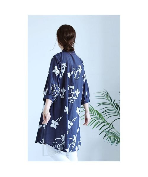 Sawa a la mode(サワアラモード)/ナチュラルな花刺繍コットンシャツチュニック/img15