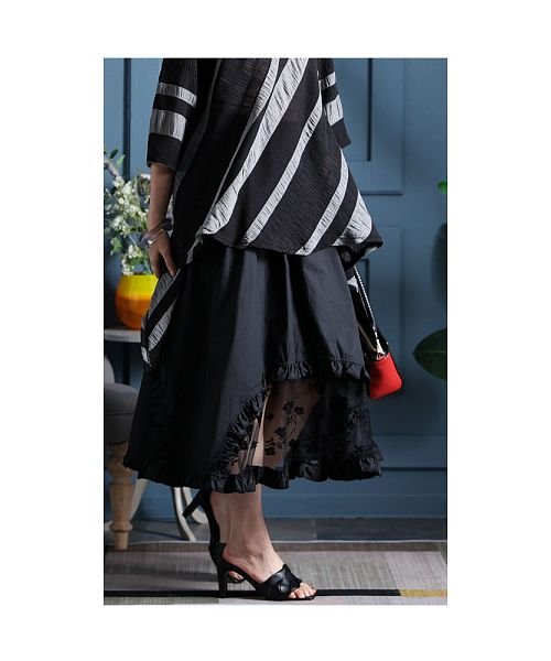 Sawa a la mode(サワアラモード)/大切な日の特別な黒裾レースフレアスカート/img12