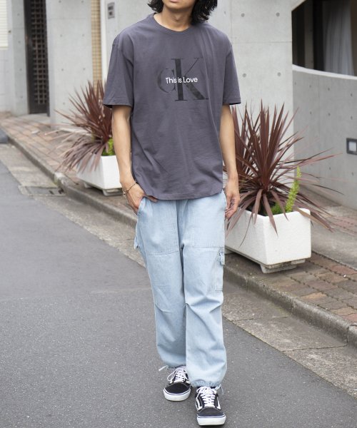 Calvin Klein(カルバンクライン)/【CALVIN KLEIN / カルバンクライン】トップス Tシャツ 半袖 プリント ロゴ モノグラム　ワンポイント クルーネック カットソー 40HM236/img03