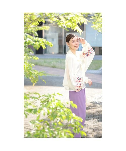 Sawa a la mode(サワアラモード)/刺繍の花束咲くボレロ風カーディガン/img21