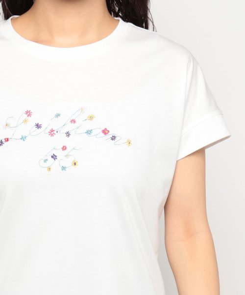 Leilian(レリアン)/ロゴ×フラワー刺繍Tシャツ/img20