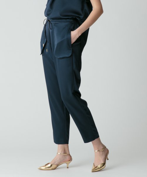 サテンイージーパンツ 