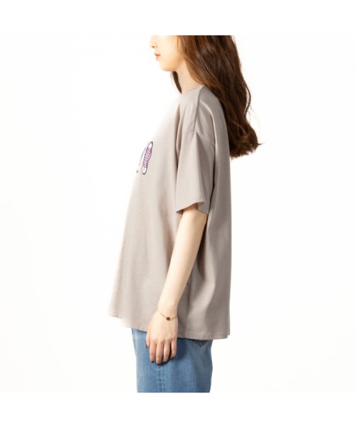 MAC HOUSE(women)(マックハウス（レディース）)/[大きいサイズ] CONVERSE コンバース シューズプリント半袖Tシャツ クイーンサイズ 3285－3724/img01