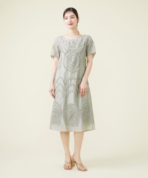 Sybilla(シビラ)/サークル刺繍ドレス/img01