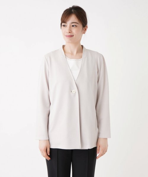 ノーカラージャケット 