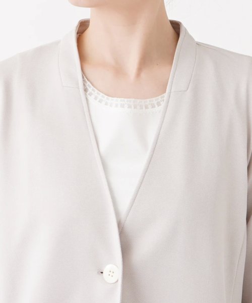 ノーカラージャケット 