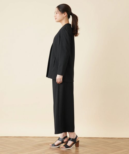 ノーカラージャケット 