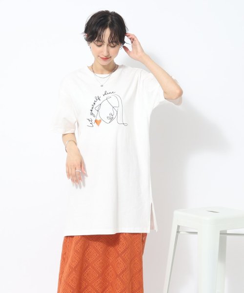 SHOO・LA・RUE Cutie Blonde(シューラルー　キューティーブロンド)/【体型カバーも◎】刺繍アソート Tシャツ/img04