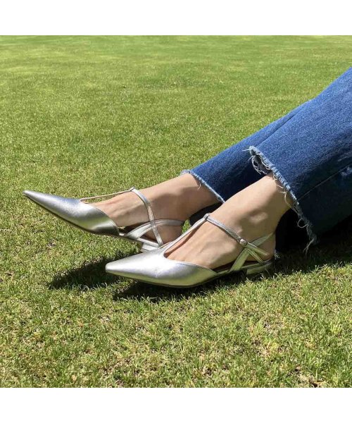 ポインテッドトゥTストラップパンプス 本革 T1405541254(10797円)