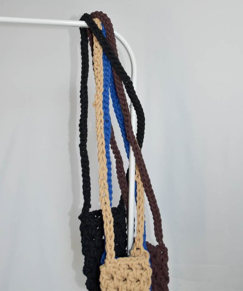 ARGO TOKYO(アルゴトウキョウ)/Mesh Knitting Smartphone Shoulder Bag 26151 メッシュ編みスマホショルダーバッグ　スマホ―バッグ　ショルダーバッグ　メ/img04