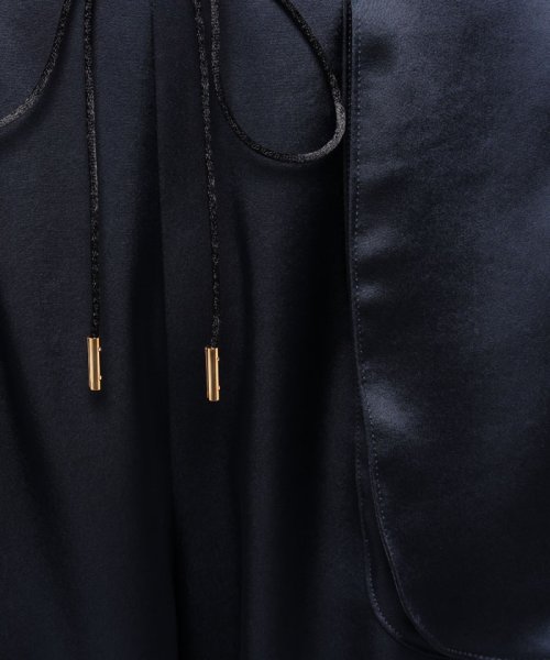 サテンイージーパンツ 