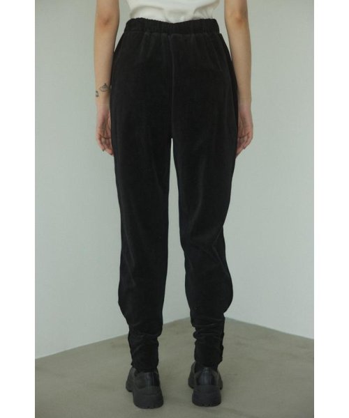 BLACK BY MOUSSY(ブラックバイマウジー)/hem button velour pants/img04