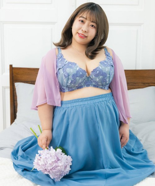 fran de lingerie(フランデランジェリー)/ボディメイクの真骨頂ゴージャス薔薇刺繍 「グレースイストグランデ ブラジャー（ワイヤー有り）」 ブラジャー/img05