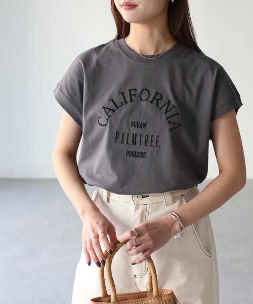 Riberry(リベリー)/ロゴ刺繍フレンチTシャツ/img18