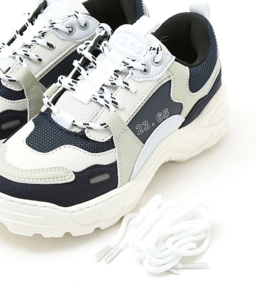 ●【23.65】レースアップスニーカー『V2』 ビタミンシューズ 65/イーシプサムチョンユクオ