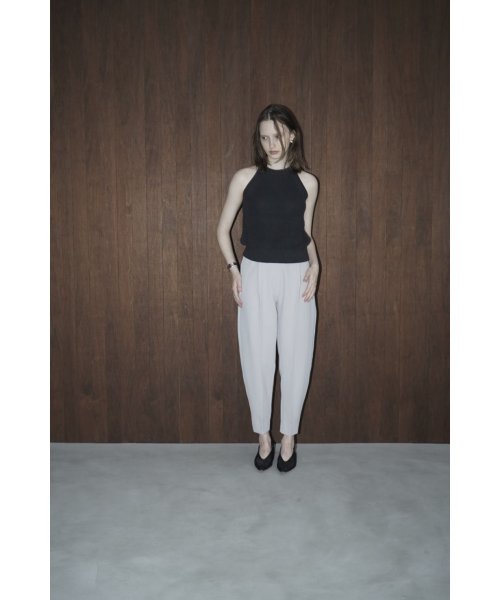 CLANE(クラネ)/ROUNDED LINE TUCK PANTS/img24