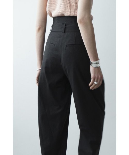 CLANE(クラネ)/BELT TUCK TAPERED PANTS/img07