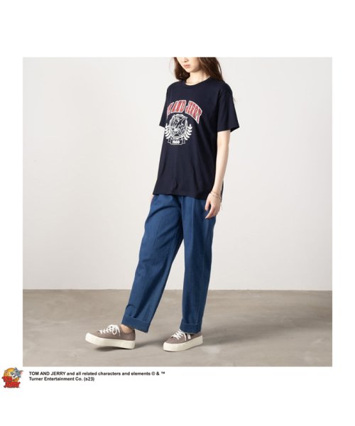 MAC HOUSE(women)(マックハウス（レディース）)/[大きいサイズ] Tom and Jerry ボックスシルエット半袖Tシャツ クイーンサイズ 3285－3879/img06