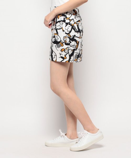 Munsingwear(マンシングウェア)/【ENVOY|3Colors Penguin Logo】ペンギン総柄プリントスカート/img01