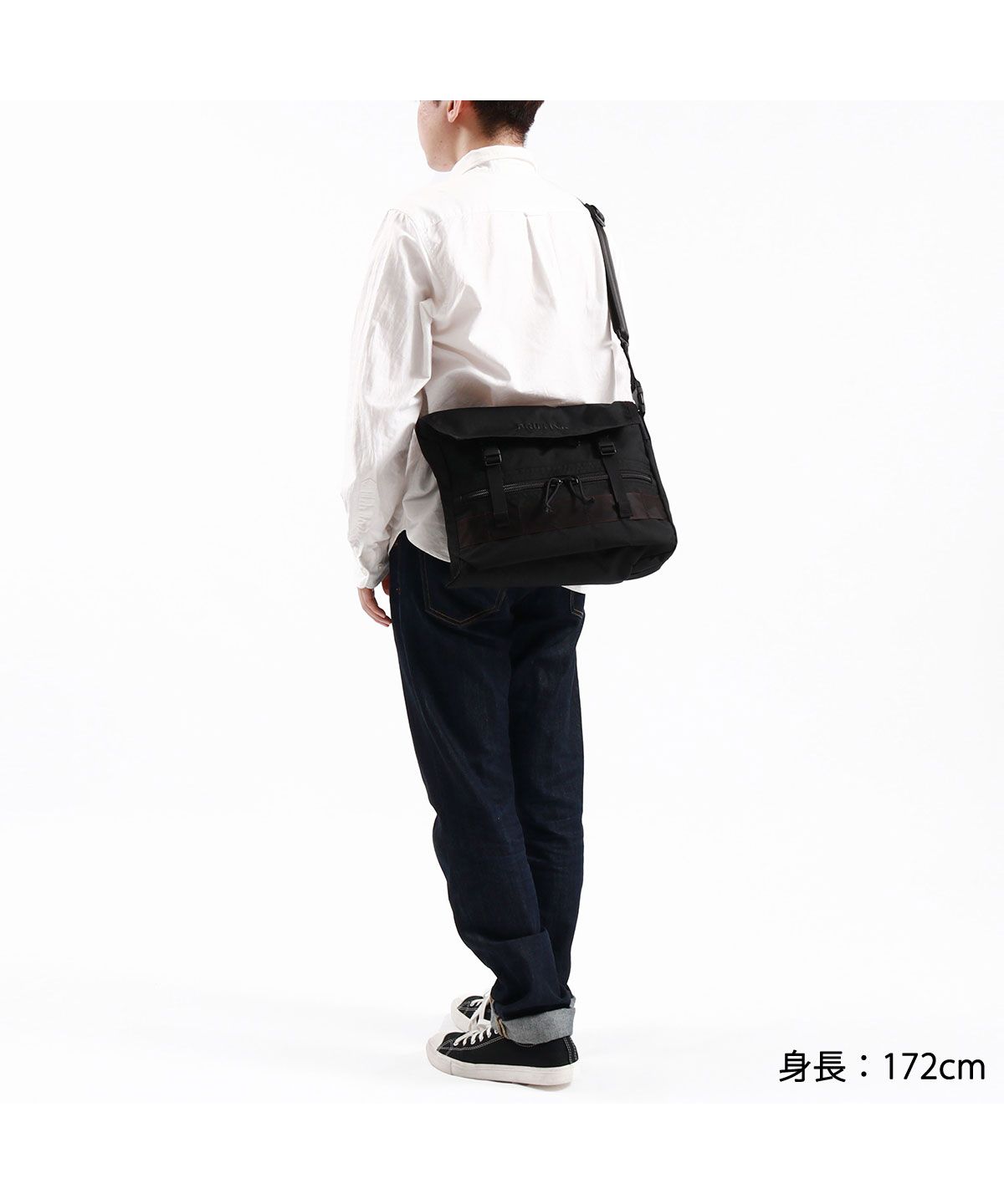 BRIEFING FREIGHTER T-SHOULDER SQD