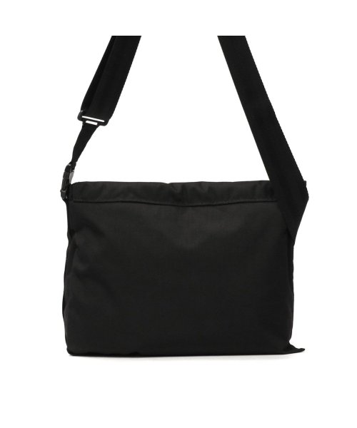 日本正規品 ブリーフィング ショルダーバッグ BRIEFING FREIGHTER T－SHOULDER SQD 斜めがけ A4 アメリカ製 BRA231L33 