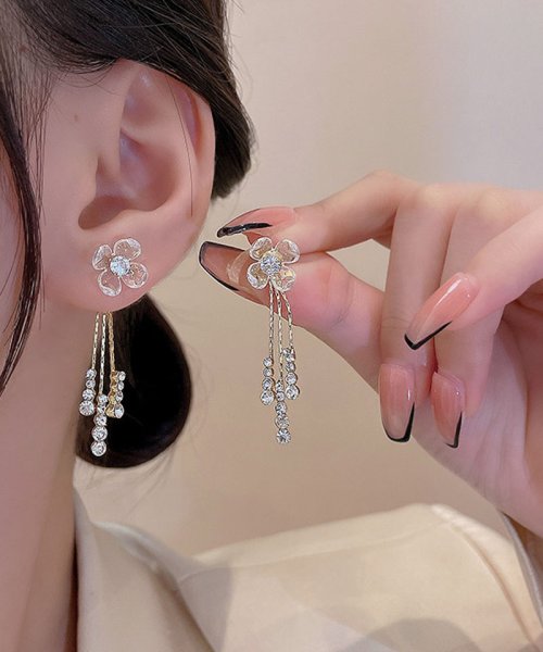 shoppinggo(ショッピングゴー)/ピアス パール 揺れる 2way ロングピアス 大ぶり モチーフピアス 花 可愛い イヤリング 人気アクセサリー 二次会 結婚式/img11