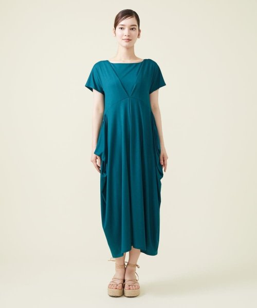 コクーンシルエットジャージードレス 