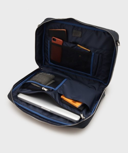 【3WAY/PC対応】コーデュラ(R)コーティング バッグ 商品説明【デザインポイント】バックパックとショルダー、ブリーフタイプの3WAYバッグ。片手で扱いづらい大きめのスマホ普及をうけ、両 H1916672828(14586円)