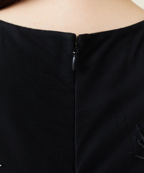 フラワー刺繍チュールノースリーブドレス 