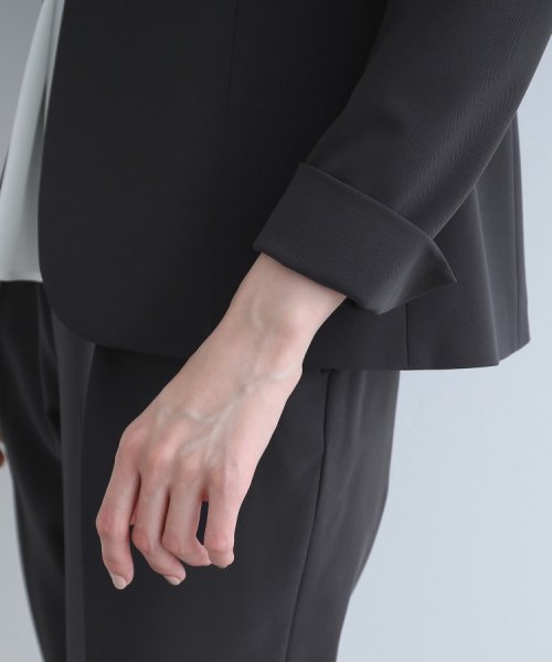 【定番スーツ/洗える/UVケア】ストレッチノーカラージャケット 