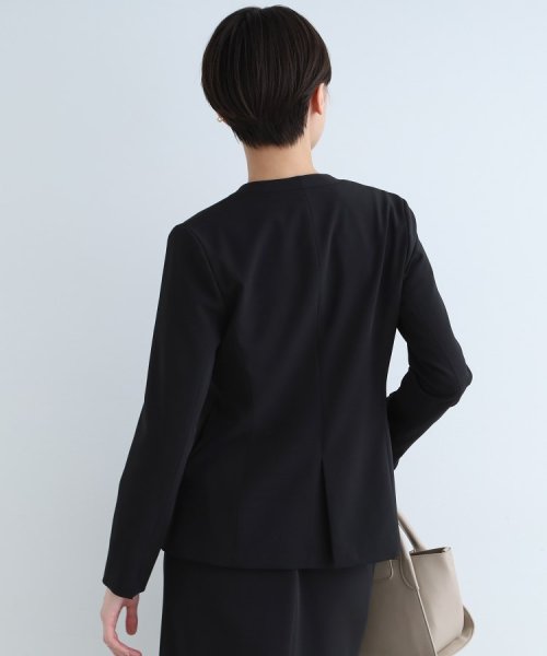 【定番スーツ/洗える/UVケア】ストレッチノーカラージャケット 