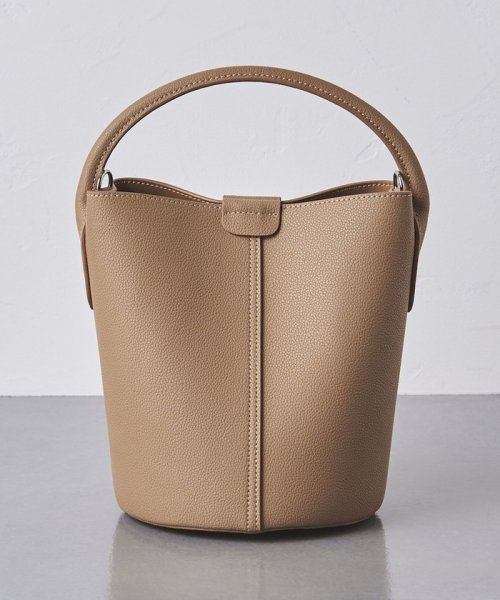 ソフト シュリンク バケットバッグ 