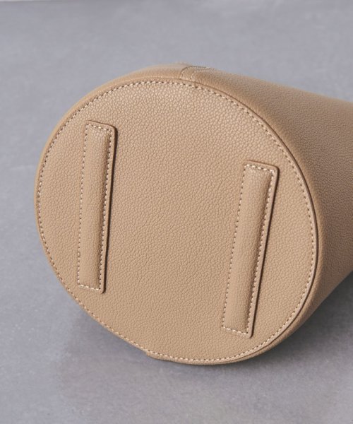 ソフト シュリンク バケットバッグ 