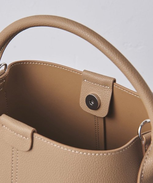 ソフト シュリンク バケットバッグ 